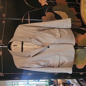 Light weight suit coat with elbow patchwork